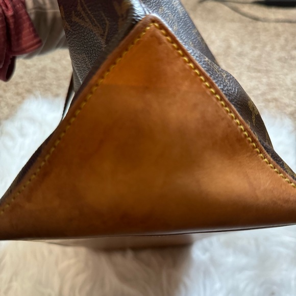 AUTHENTIC Louis Vuitton Shoulder Bag  Cabas Mezzo Brown Monogram - Picture 16 of 16